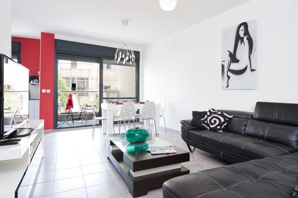 Stunning 2Br Apt W Balcony In City Center By Sea N' Rent Tel Aviv Exteriör bild