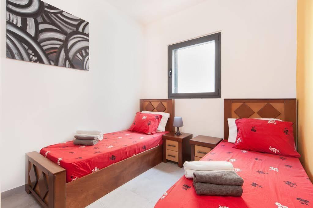 Stunning 2Br Apt W Balcony In City Center By Sea N' Rent Tel Aviv Exteriör bild